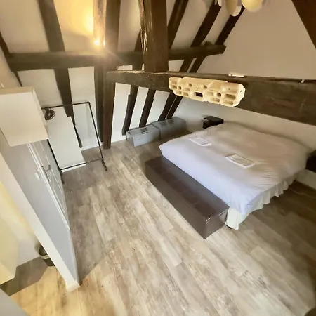 Les Arches * Пуатье